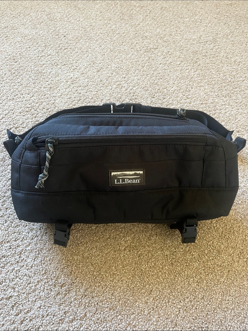 L.L. Bean Black Men's Waist Bag